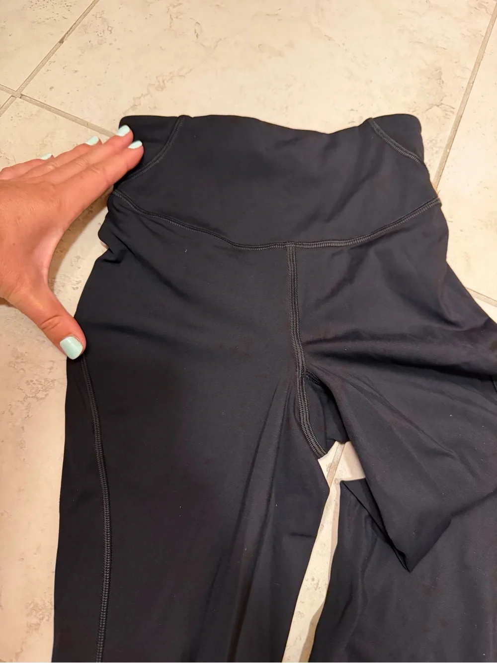 lululemon athletica smooth black